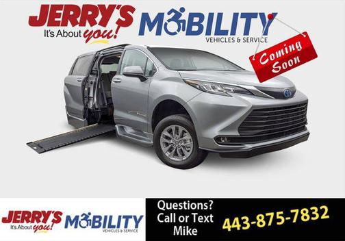 2025 Toyota Sienna XSE 7 Passenger