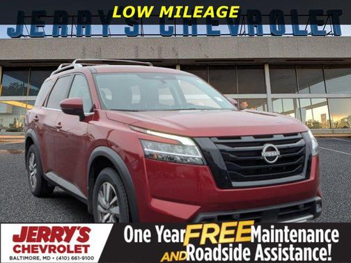2022 Nissan Pathfinder SL 4WD