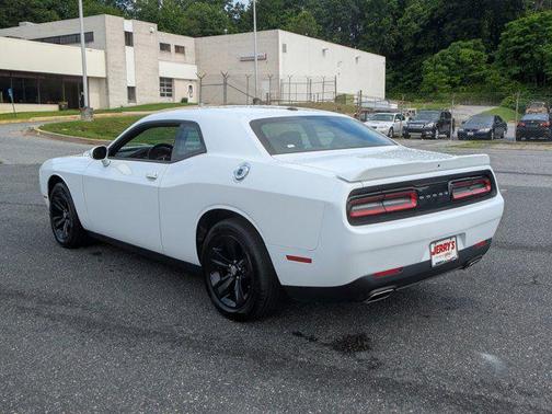 2022 Dodge Challenger SXT