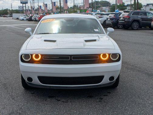 2022 Dodge Challenger SXT