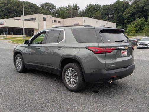 2022 Chevrolet Traverse LT Cloth