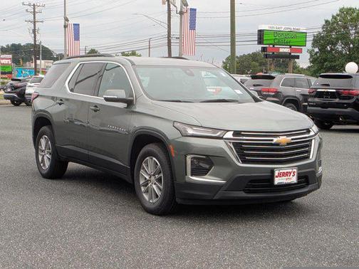 2022 Chevrolet Traverse LT Cloth