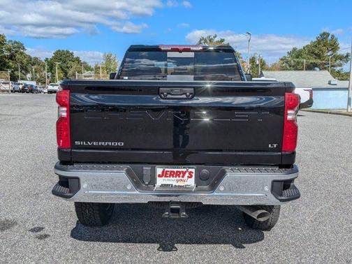 2025 Chevrolet Silverado 3500 LT