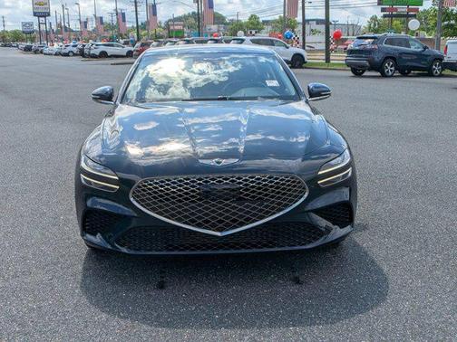 2023 Genesis G70 2.0T AWD