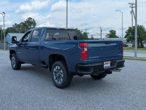 2025 Chevrolet Silverado 2500 Custom