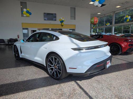 2023 Porsche Taycan Base