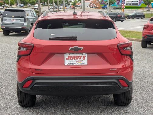 Apex Red 2026 Chevrolet Trax FWD 2RS