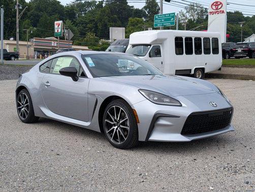 2025 Toyota GR86 Base