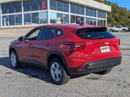 2026 Chevrolet Trax LS