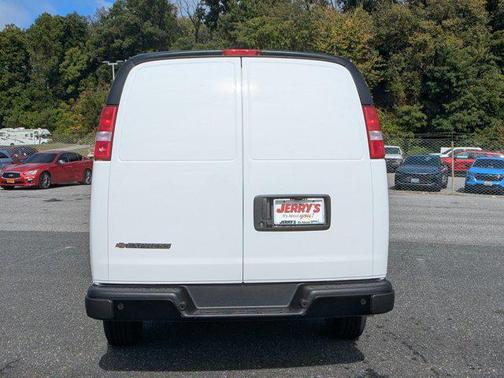 2025 Chevrolet Express 2500 RWD 2500 Regular Wheelbase WT