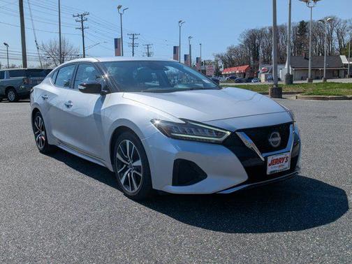 2023 Nissan Maxima SV Xtronic CVT