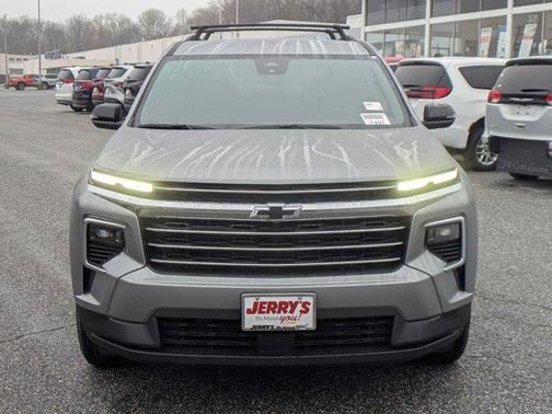 Sterling Gray Metallic 2026 Chevrolet Traverse LT