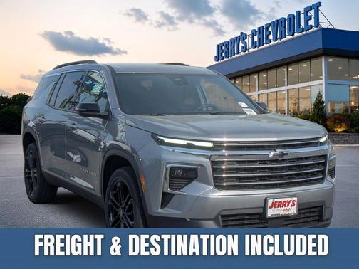 Sterling Gray Metallic 2026 Chevrolet Traverse LT