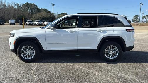 2025 Jeep Grand Cherokee Laredo X