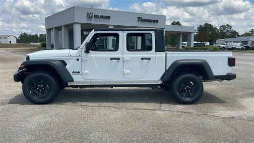 2025 Jeep Gladiator Sport