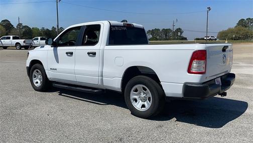 Photo 3 of 26 of 2020 RAM 1500 Tradesman