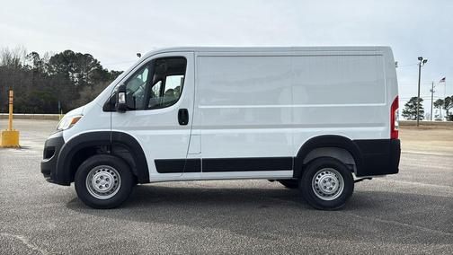 2026 RAM ProMaster 1500 Low Roof