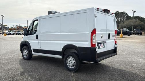 2026 RAM ProMaster 1500 Low Roof