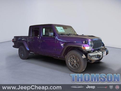 2026 Jeep Gladiator Sport