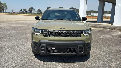 2026 Jeep Cherokee LAREDO/LIMITED