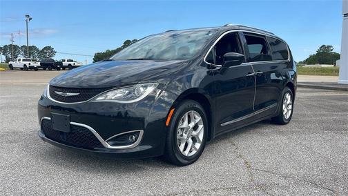 2020 Chrysler Pacifica Touring-L
