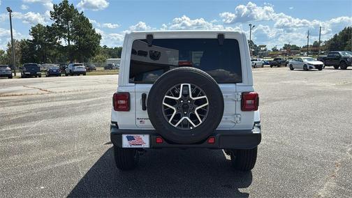 2025 Jeep Wrangler Sahara