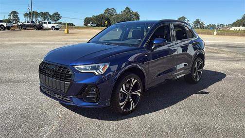 2023 Audi Q3 45 S line Premium