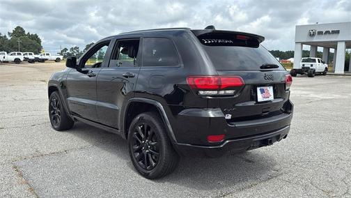 2022 Jeep Grand Cherokee WK Laredo
