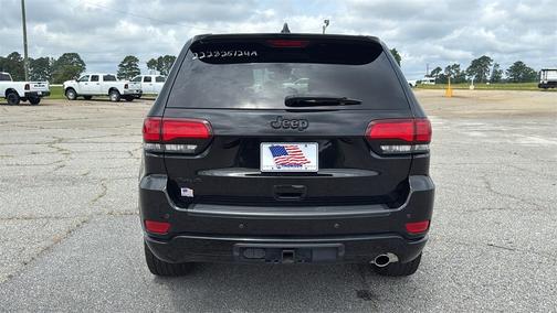2022 Jeep Grand Cherokee WK Laredo