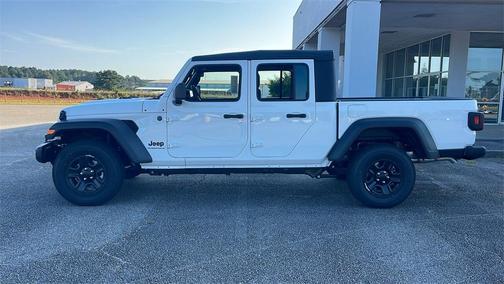2025 Jeep Gladiator Sport