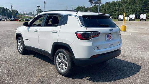 2025 Jeep Compass Latitude