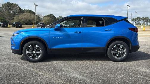 2025 Chevrolet Blazer LT