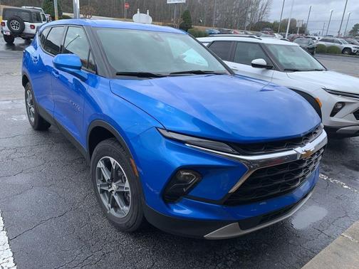 2025 Chevrolet Blazer LT