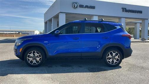 2023 Kia Seltos EX