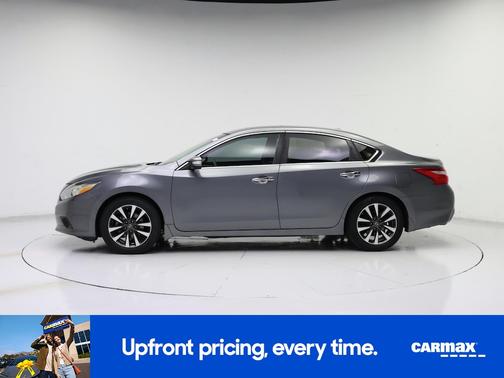 Gray 2016 Nissan Altima SL