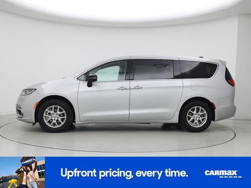 Silver 2024 Chrysler Pacifica Touring L