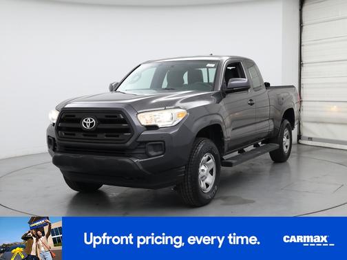 2017 Toyota Tacoma SR
