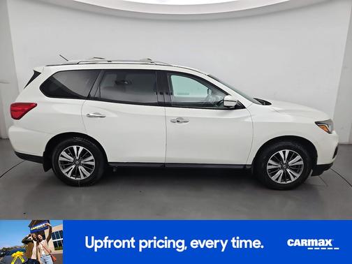 2017 Nissan Pathfinder Platinum