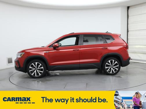 2023 Volkswagen Taos SE