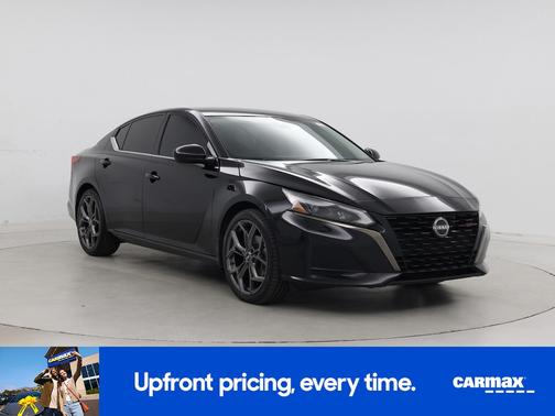 2023 Nissan Altima SR
