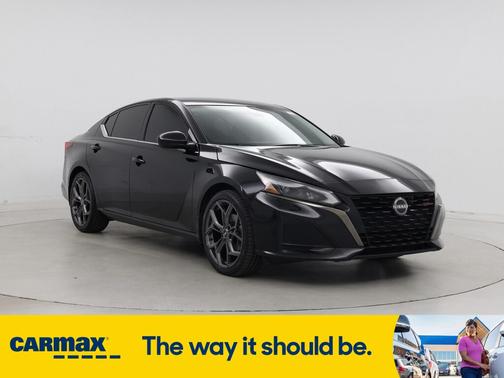 2023 Nissan Altima SR