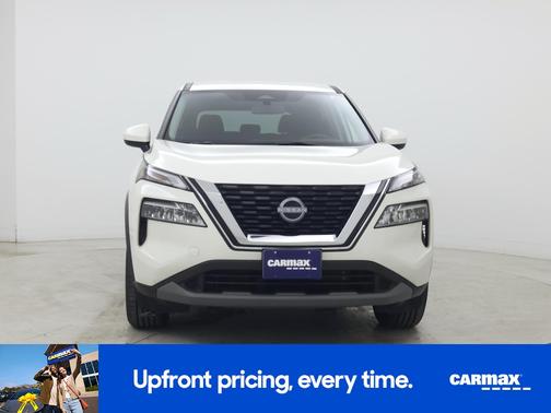 White 2023 Nissan Rogue SV