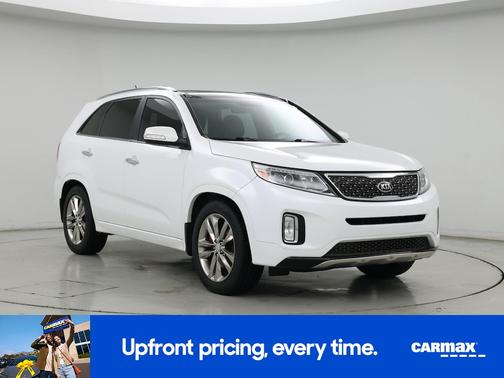 White 2014 Kia Sorento SX
