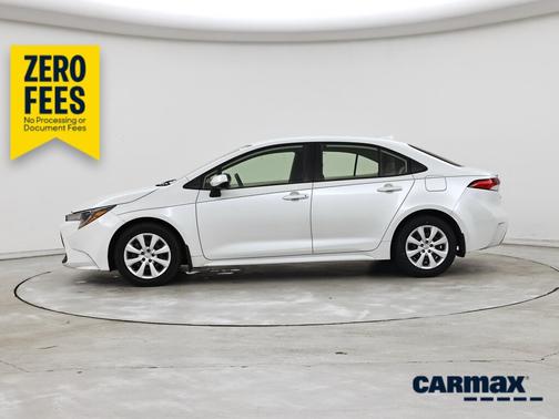 White 2022 Toyota Corolla LE