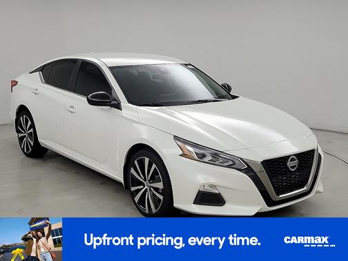 2022 Nissan Altima SR
