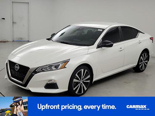 2022 Nissan Altima SR