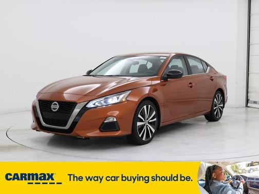2022 Nissan Altima SR