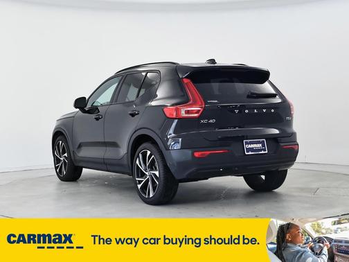 2021 Volvo XC40 T5 R-Design