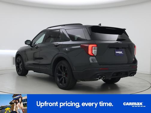 Green 2022 Ford Explorer ST