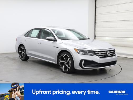 2020 Volkswagen Passat R-Line